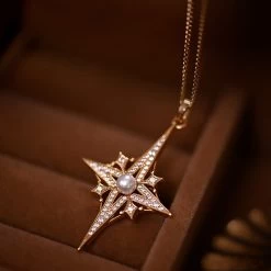 French Vintage Exquisite Star-shaped Silver Pearl Pendant Necklace