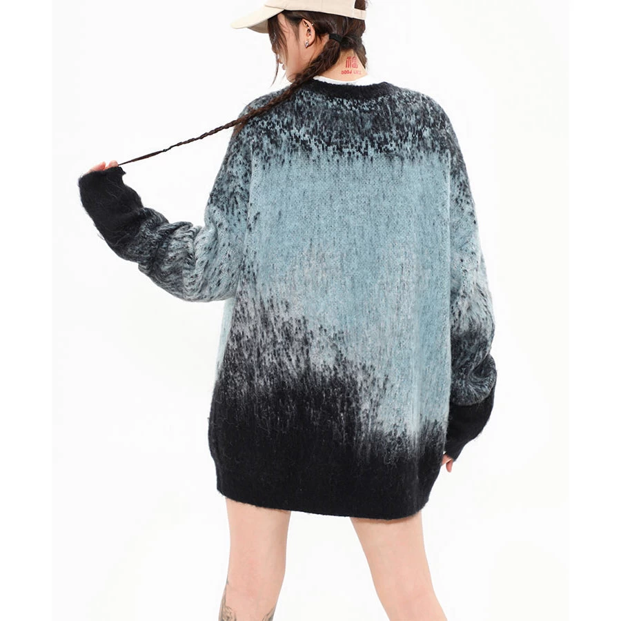 Vintage Gradient Round Neck Autumn/Winter Sweater - Image 5