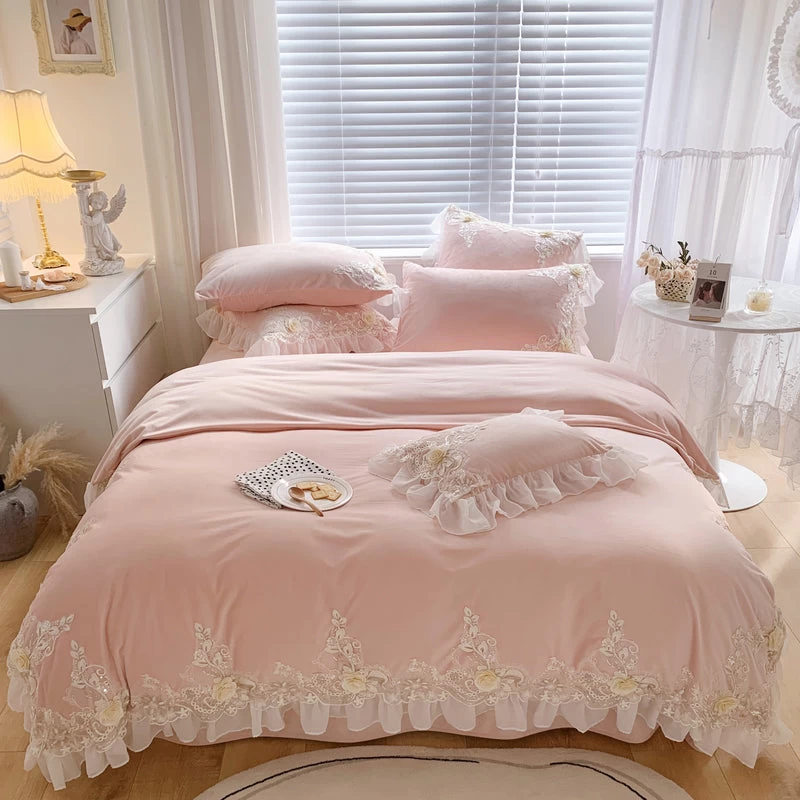 French-style Princess Floral Embroidery Milk Velvet Lace Bedding Set With Lace Trim - Image 11