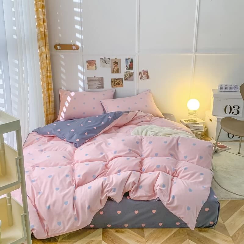 Love Hearts Bedding Set - Image 14