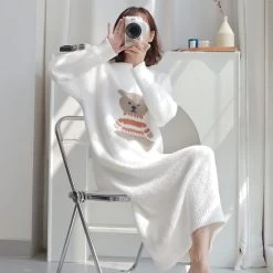 Bear Pattern Round Neck White Winter Nightgown