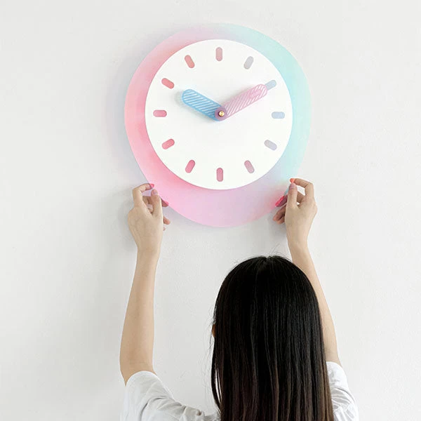 Nordic Light Luxury Wall Clock - Image 2