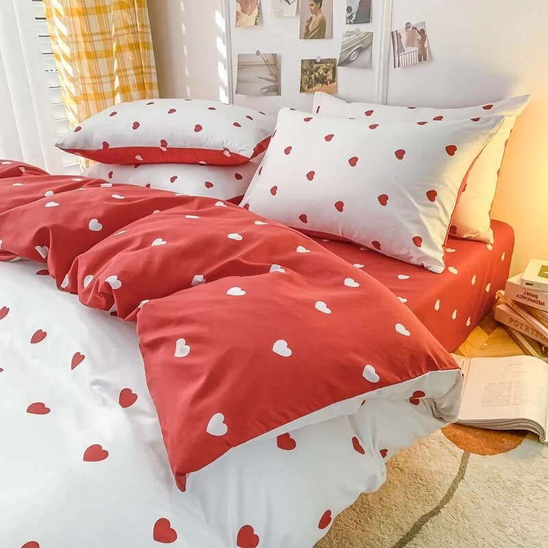 Love Hearts Bedding Set - Image 2