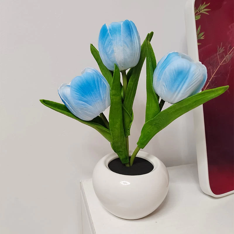 Tulips Table Lamp - Image 9