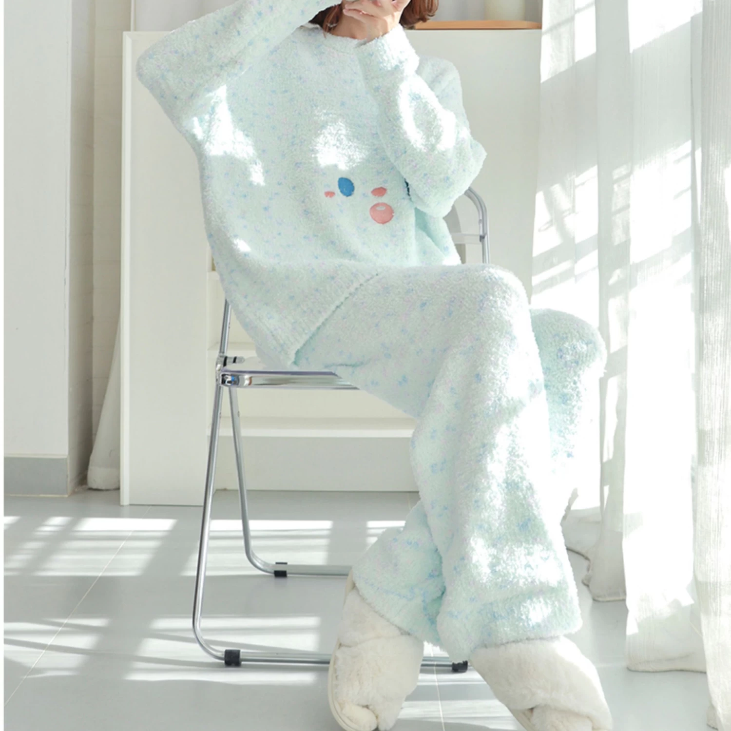 Cute Smail Pattern Round Neck Pajama Set - Image 3