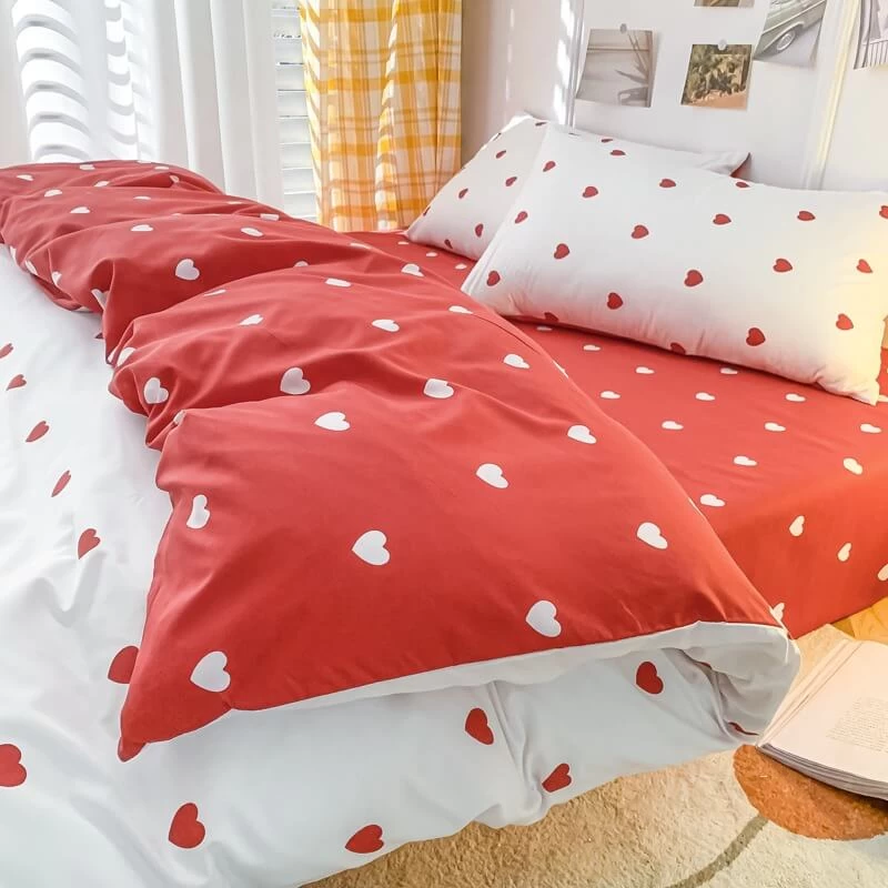Love Hearts Bedding Set - Image 6