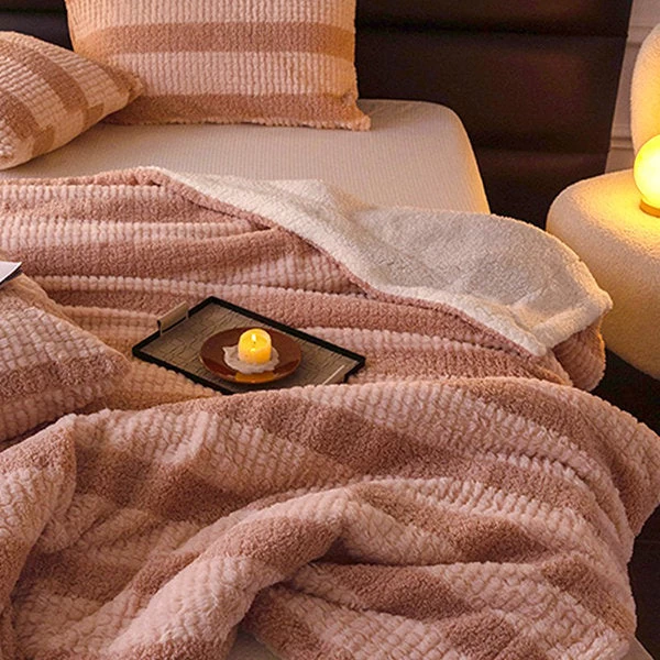 Thickened Striped Blanket - Image 7