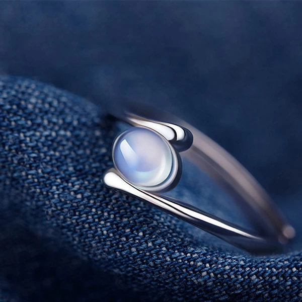 Moonstone Fashion Ring - Image 5