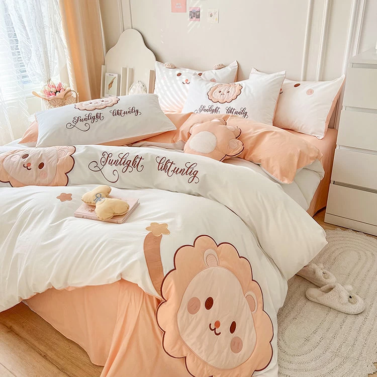 Cute Cartoon Lion Embroidery Bedding Set - Image 2