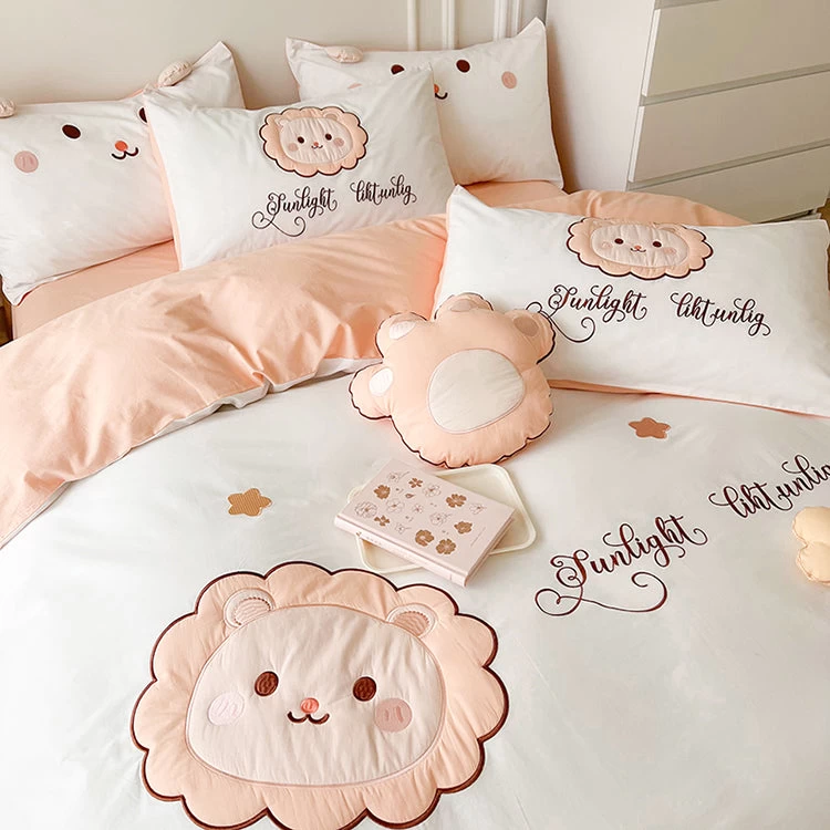 Cute Cartoon Lion Embroidery Bedding Set - Image 5