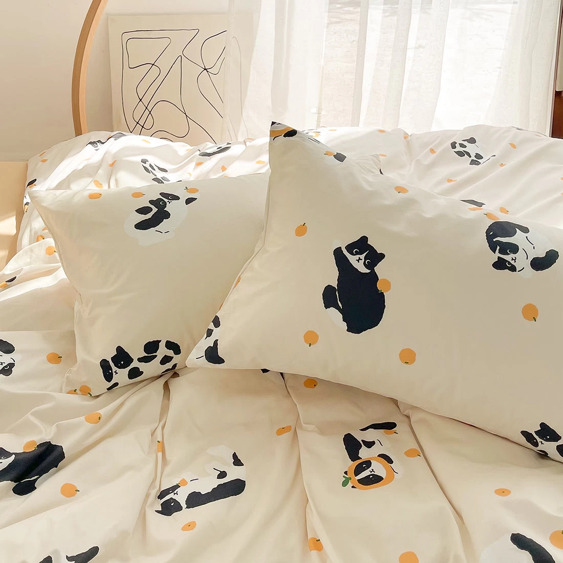 Funny Cat And Orange Print Bedding Set - Image 5