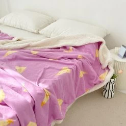 Party Hat Print Velvet Fleece Blanket